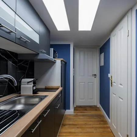 Smart Charlottenburg Deutsche Oper Apartment